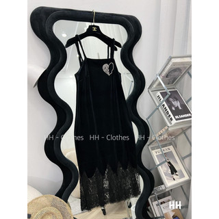 váy nhung Tết dây pha ren đính đá