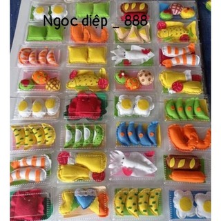 Hộp thức ăn bằng vải nỉ trưng bày góc trang trí lớp dùng mầm non