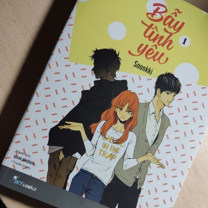 Sách - Bẫy tình yêu tập 1