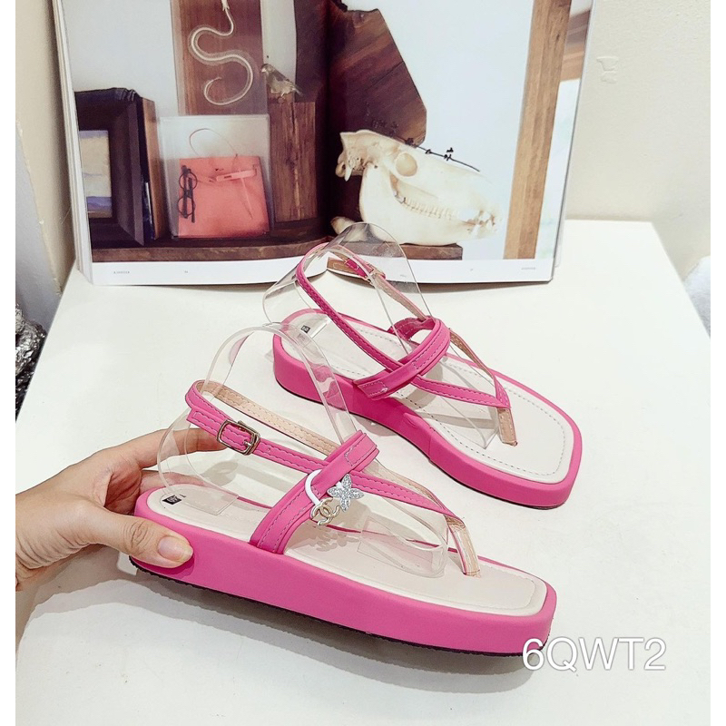 Sandal Bánh Mì Kẹp Mãnh Siêu Xinh Êm Đẹp