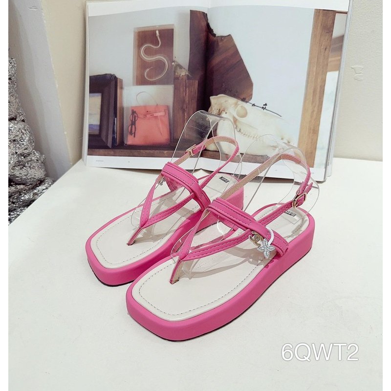 Sandal Bánh Mì Kẹp Mãnh Siêu Xinh Êm Đẹp