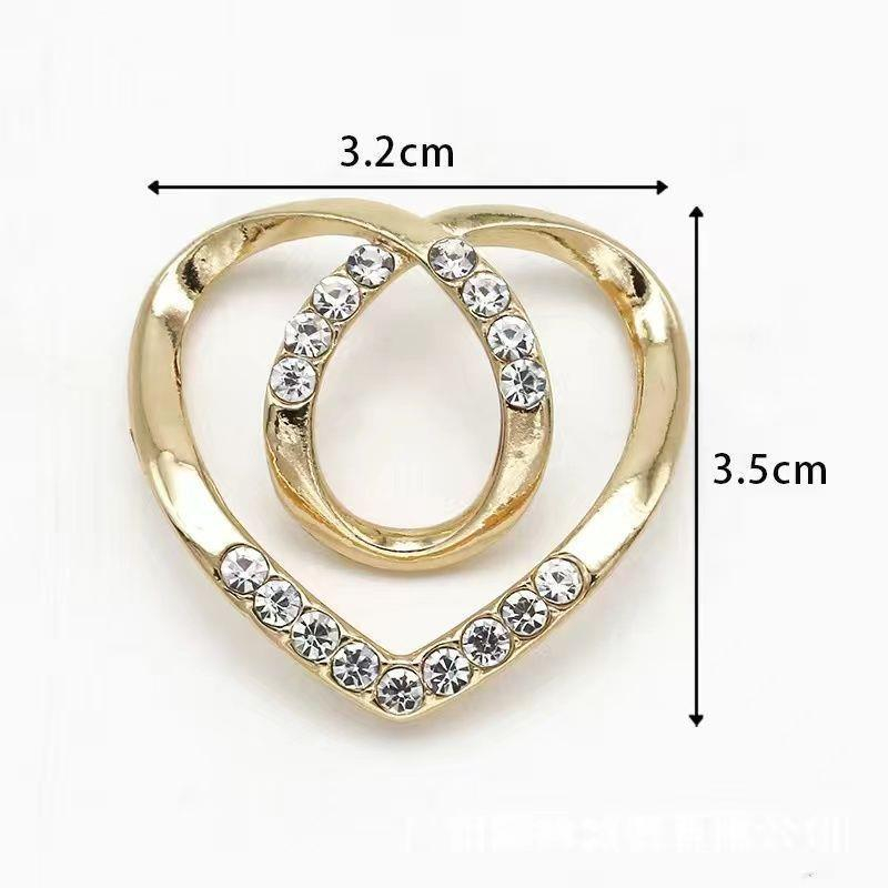 Ghim cài khóa vòng tim đá tạo eo croptop thắt eo váy áo khăn choàng tiện lợi sang trọng trang trí đẹp Tatitava