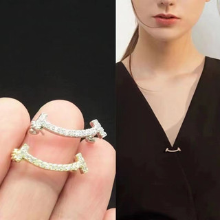 Ghim cài áo thu nhỏ hở cổ thu eo đính đá thanh ngang đơn giản sang trọng Tatitava