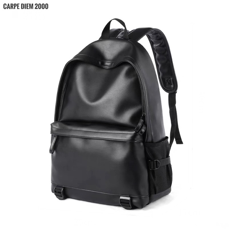 Faux Leather Backpack - Balo da màu đen chống thấm nước chống bám bẩn.