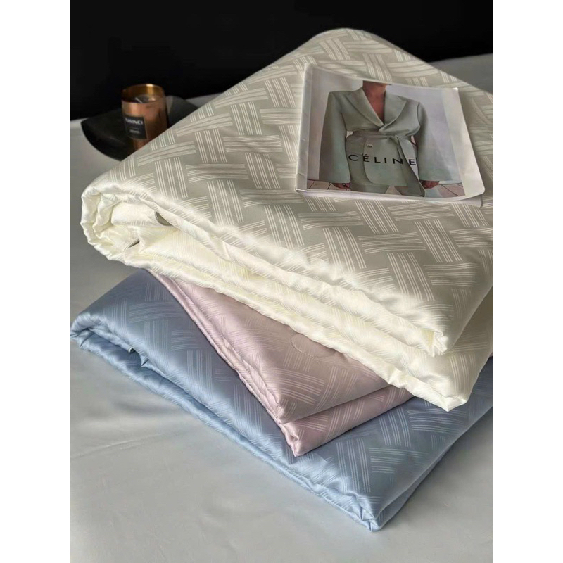 Chăn lụa hè tencel kết hợp bông microfiber in hoạ tiết thương hiệu