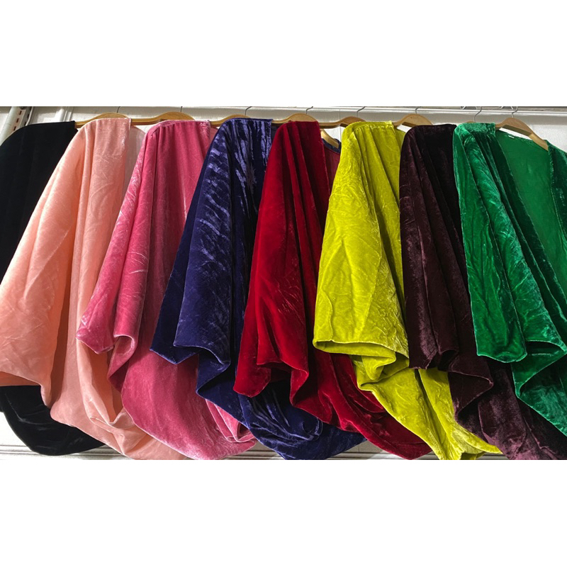 Áo choàng nhung the