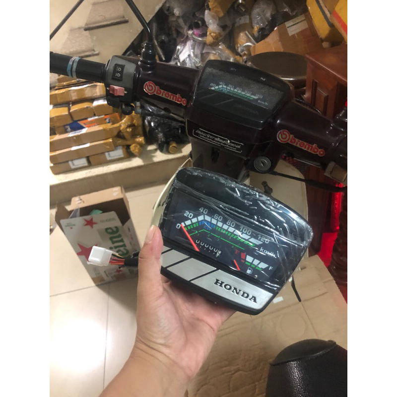 Đồng hồ xe máy dream thái, super dream hãng UMV