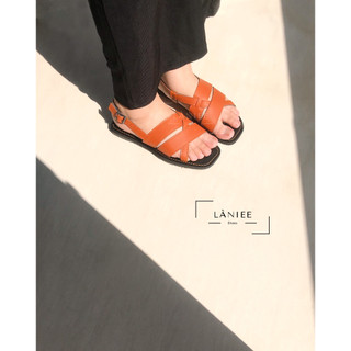 Giày sandal nữ Làniee Quai đan 2 màu Trắng và Cam trẻ trung năng động dễ mang - LNT12