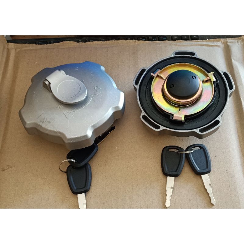 Nắp Bình dầu xe  ChengLong