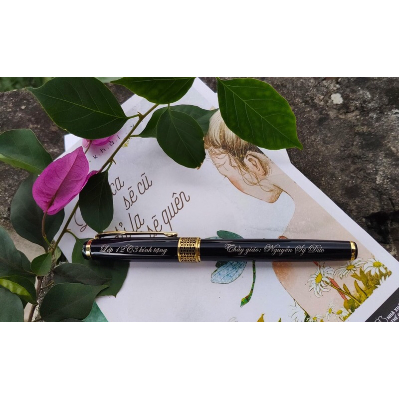 BÚT KHẮC TÊN  làm Quà tặng Thầy cô, bạn bè...Tặng kèm hộp đựng