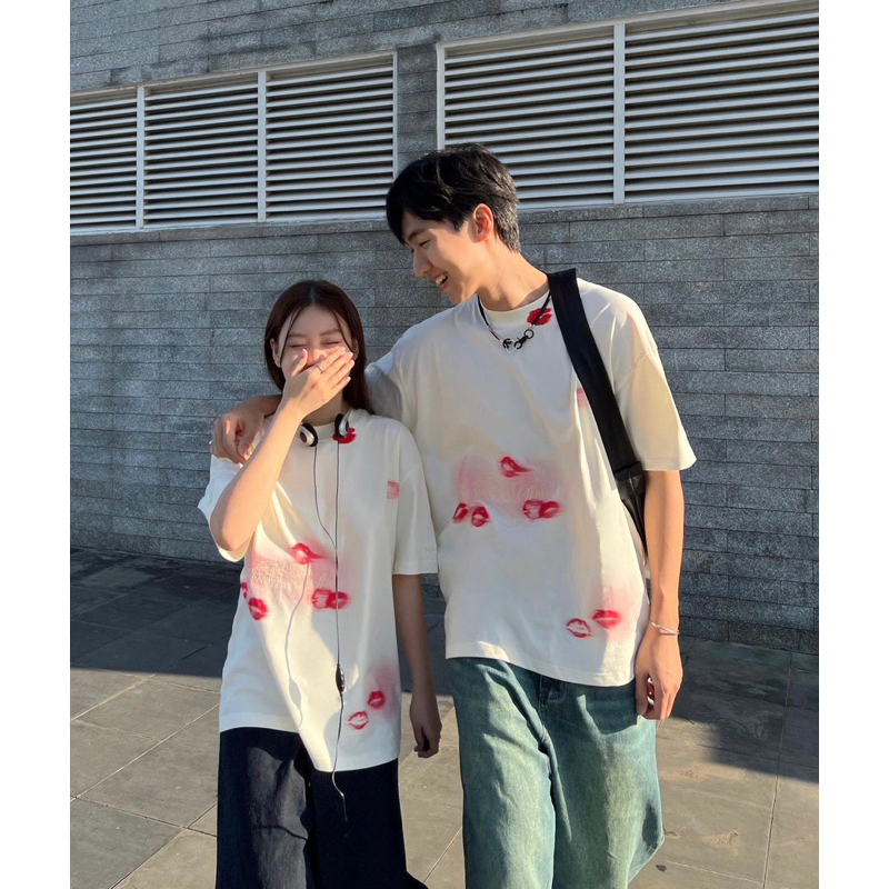 Áo thun HADES LIP ON YOUR SIP new full tag k bọc