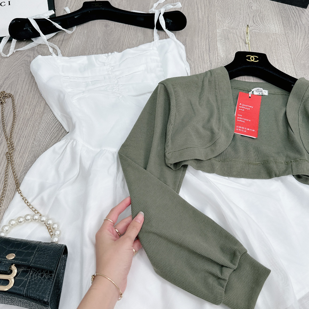 Set Bộ Váy Nữ Váy 2 Dây Tơ Nhũ Trắng Rúm Ngực 2 Lớp Mix Áo Khoác Cadigan Dài Tay Màu Râu Freesize