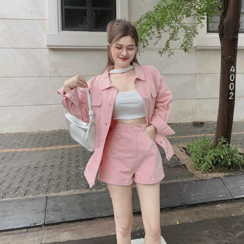 Sét bộ ba món thời trang nữ mặc đi chơi chất kaki sơ mi tay dài kèm lót borip mix quần đùi màu hồng