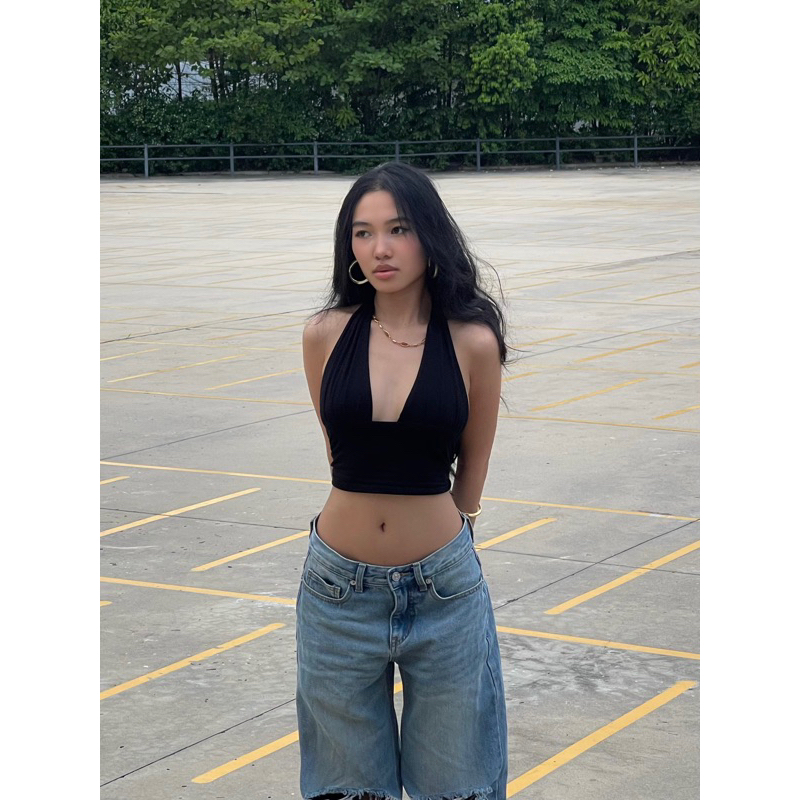 Set Áo + Chân váy đen cạp trễ