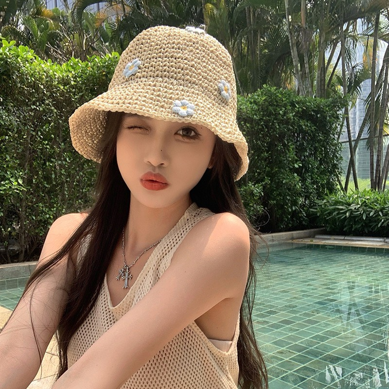 Mũ cói/ nón cói vành rộng hoa cúc thêu nổi siêu xinh