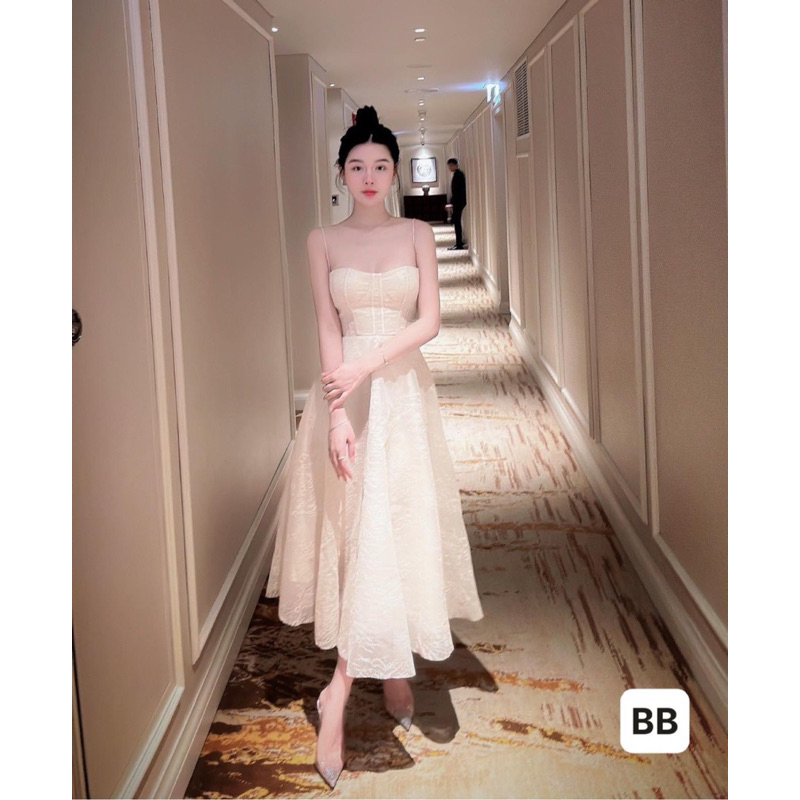 Đầm 2 dây ren dáng xoè bồng sang chảnh dự tiệc