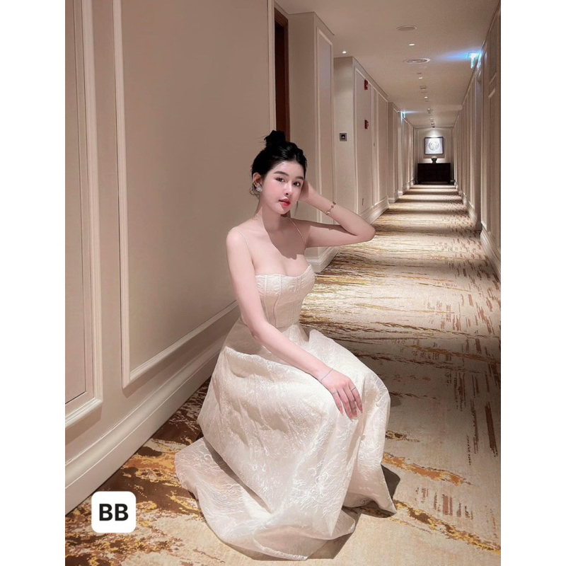 Đầm 2 dây ren dáng xoè bồng sang chảnh dự tiệc