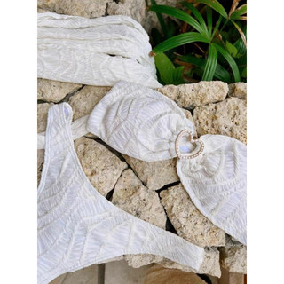 Set bikini 3 chi tiết ren nổi