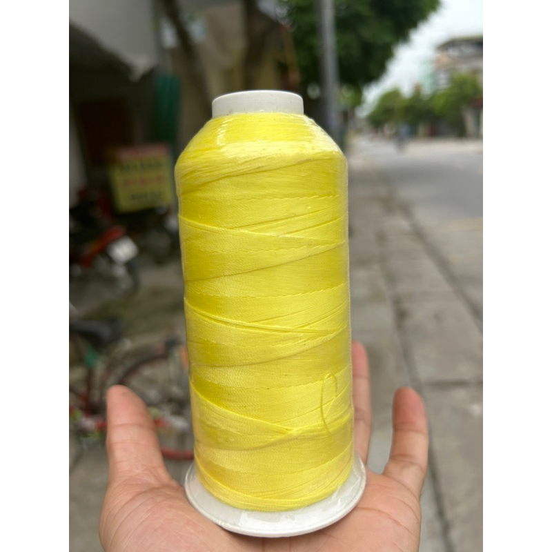 Chỉ Dù Quấn Ống Sáo Màu Đẹp - Không Sờm - Không Sùi