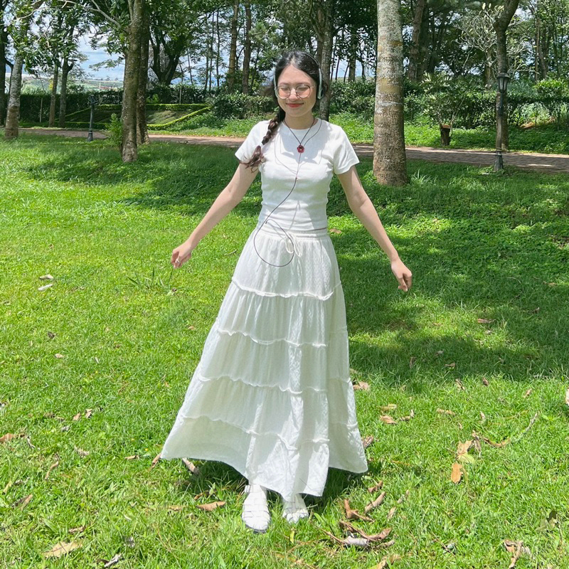Chân váy dài xòe nhiều tầng Trắng Đen Lita Skirt - Aufra studio