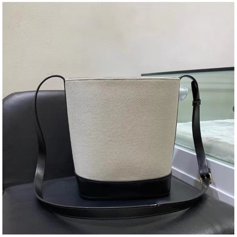 Túi xách cốp Rockstar full box thẻ cứng