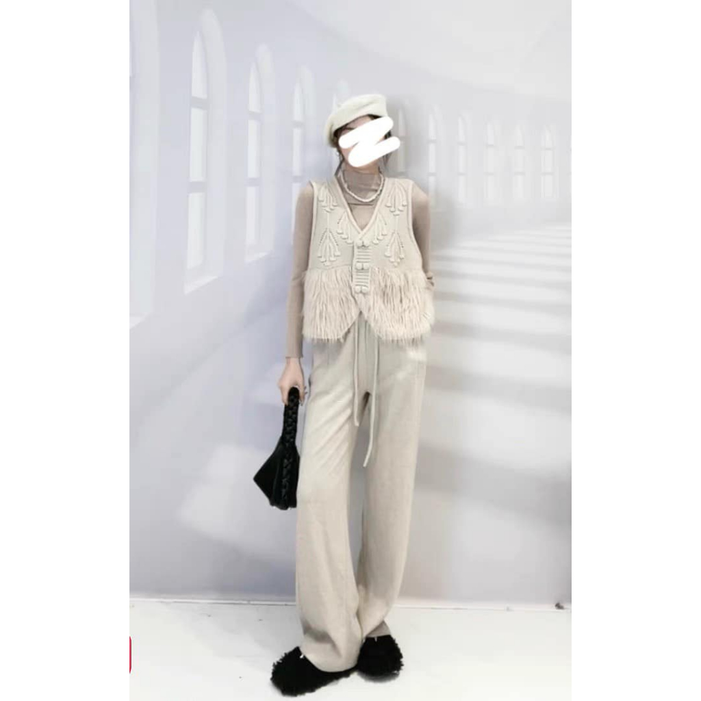 Áo len ghile chân lông cúc bọc dáng ngắn xinh