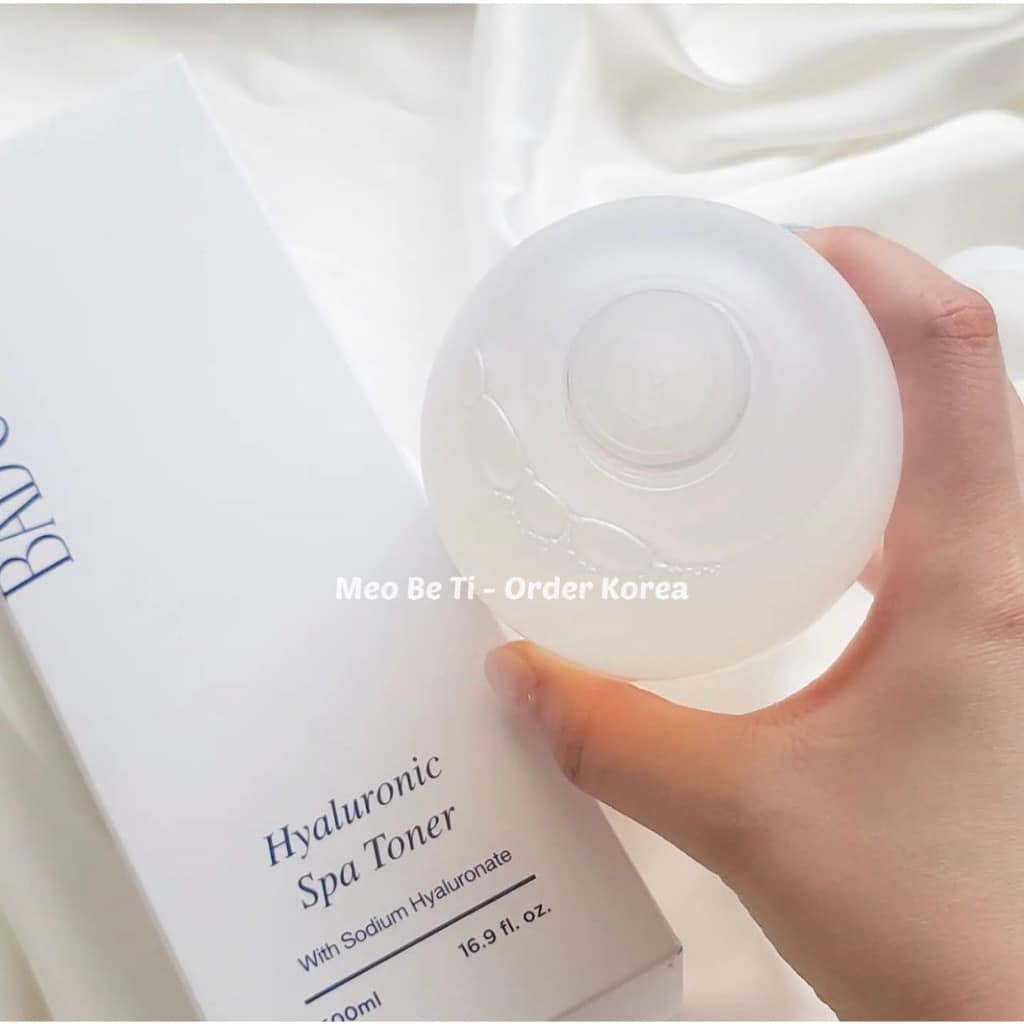 Nước hoa hồng Badskin Hyaluronic Spa Toner 500ml