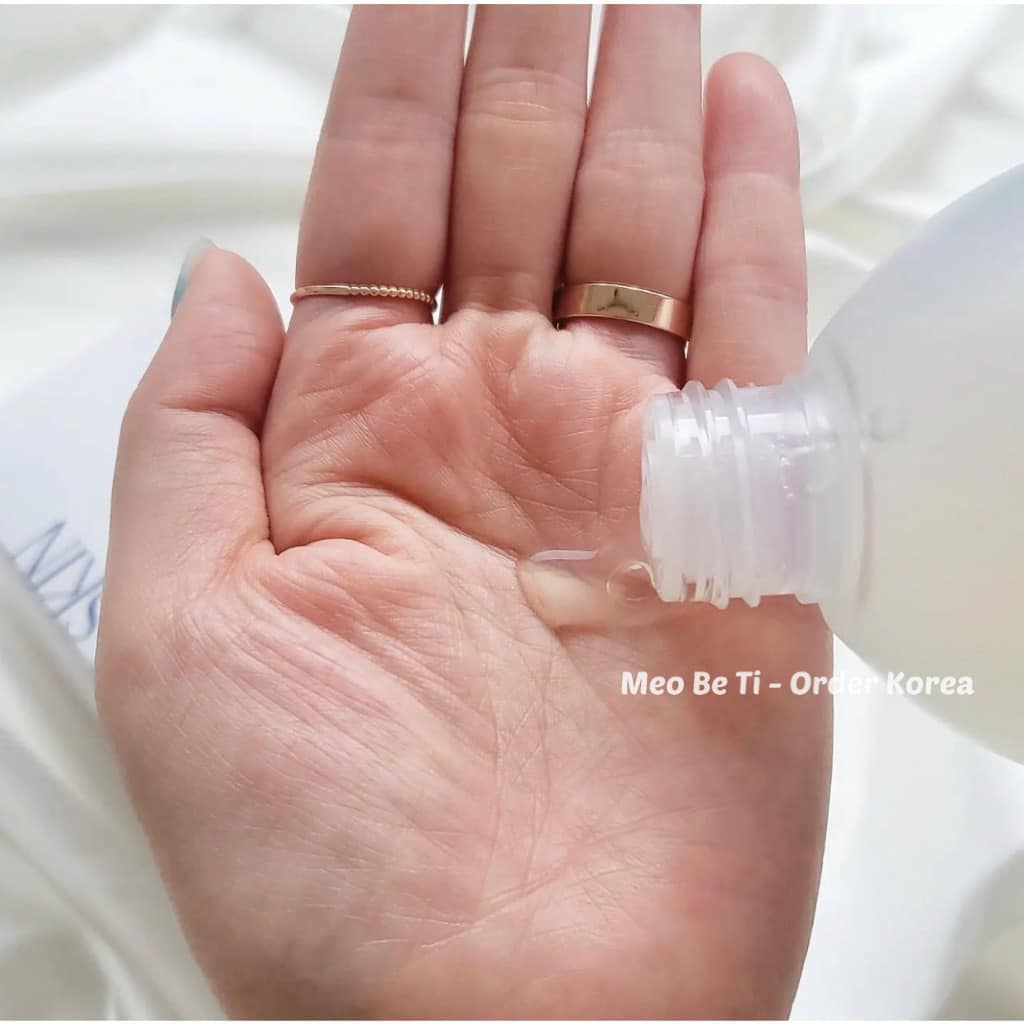 Nước hoa hồng Badskin Hyaluronic Spa Toner 500ml