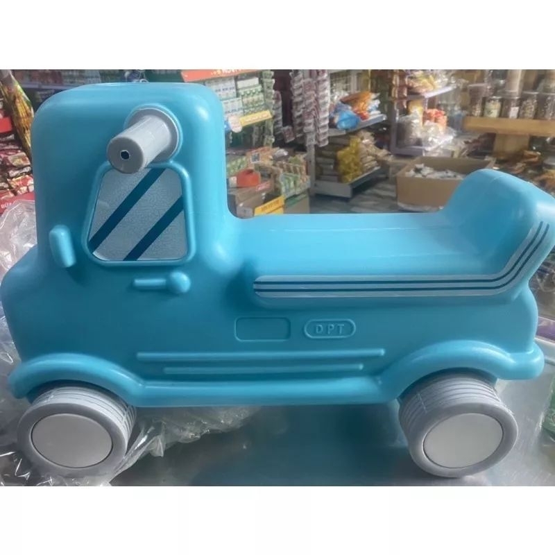 Xe chòi chân cho bé