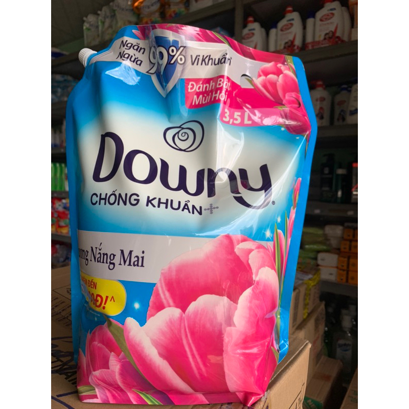 Nước xả vải Downy hương nắng mai túi 3,5L