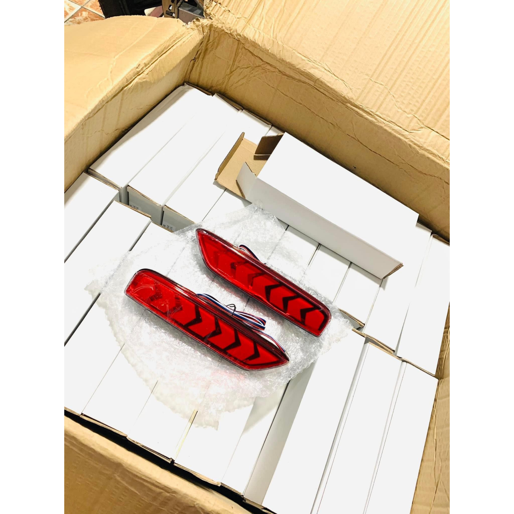 Đèn led gầm sau xe Mitsu Attrage,Xpander 2022 2023 3 chế độ phanh, langtec và xinhan