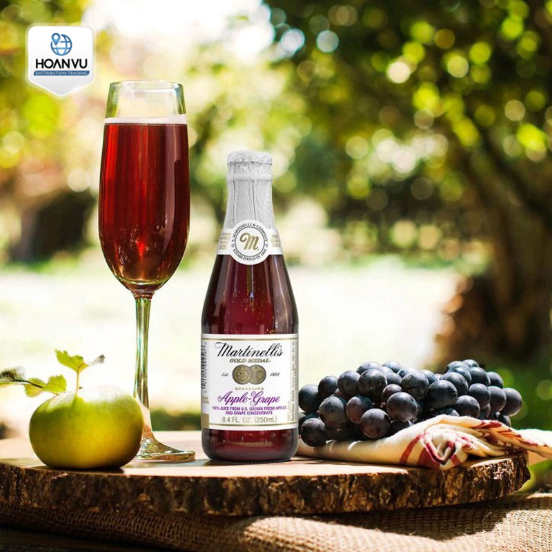 Nước Ép Táo Nho Martinelli's Sparkling Apple-Grape (250mlx4) 04/2025