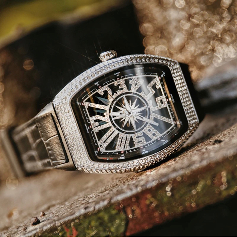 Đồng hồ nam PINTIME WATCH dây da đính đá
