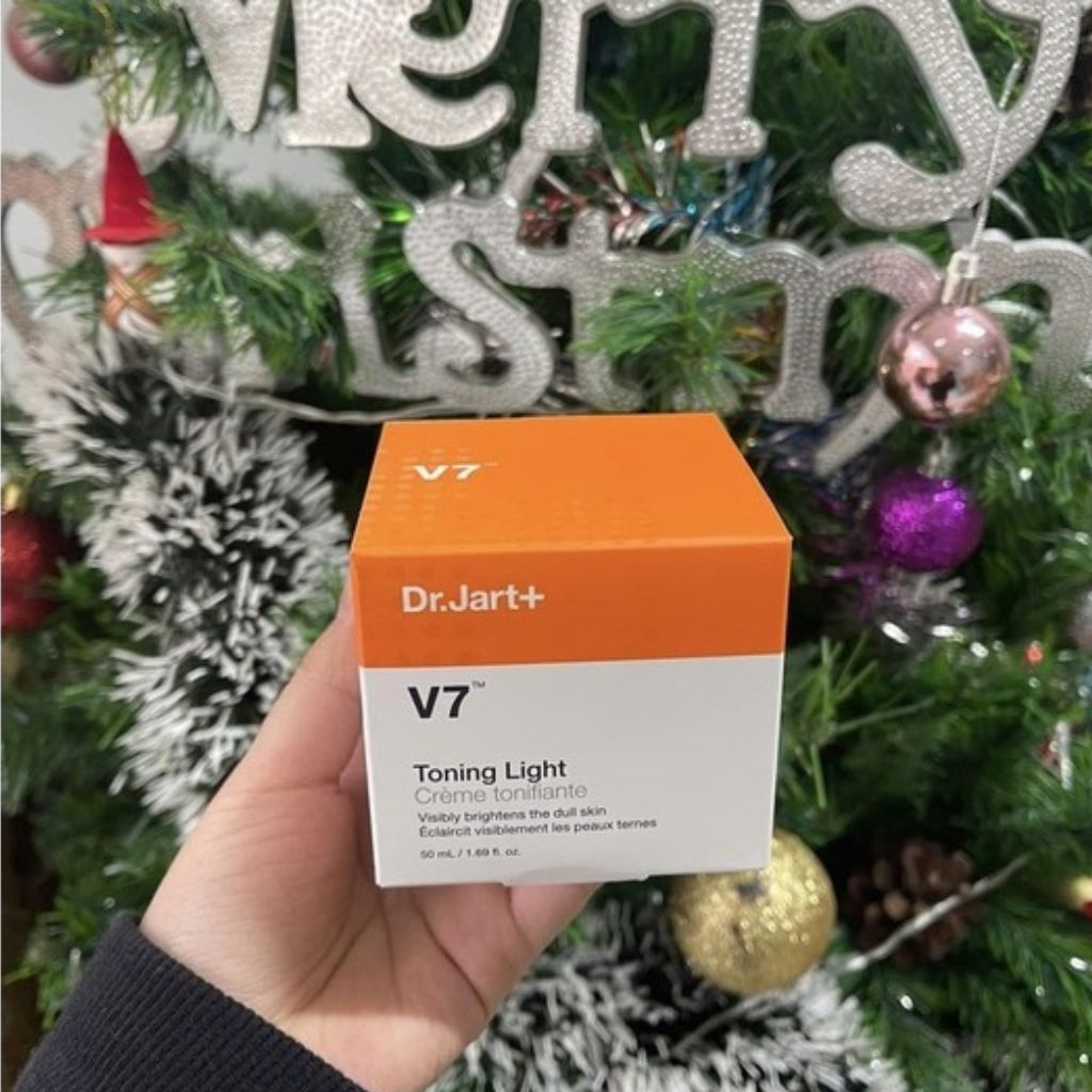 Kem dưỡng trắng da và giảm thâm nám Dr.Jart+ V7 Toning Light