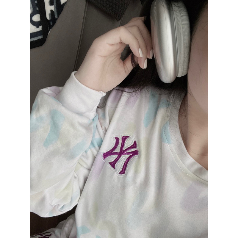 Sét bộ nỉ dài tay MLB in tràn chữ NY màu trắng cho nữ