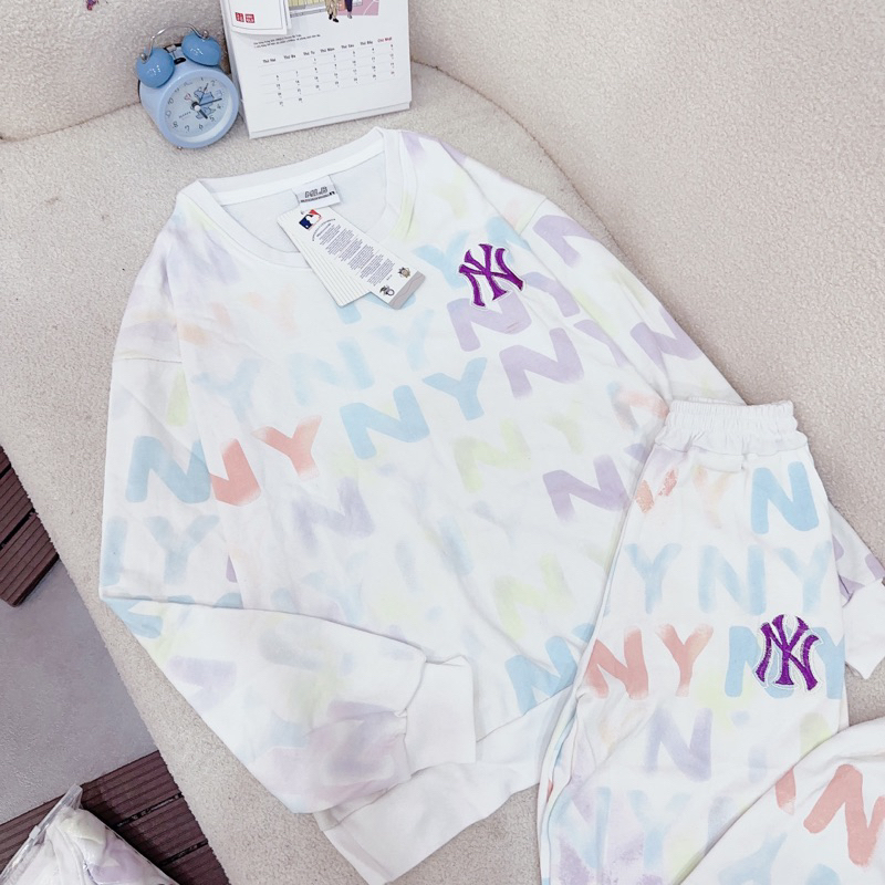 Sét bộ nỉ dài tay MLB in tràn chữ NY màu trắng cho nữ