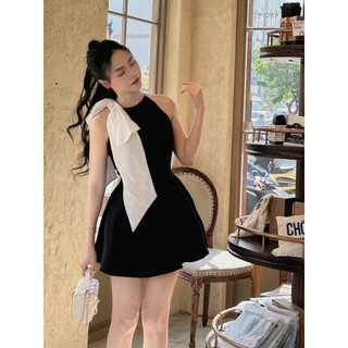 ĐẦM ĐEN CỔ YẾM NƠ TRẮNG TO (TH) ONEC