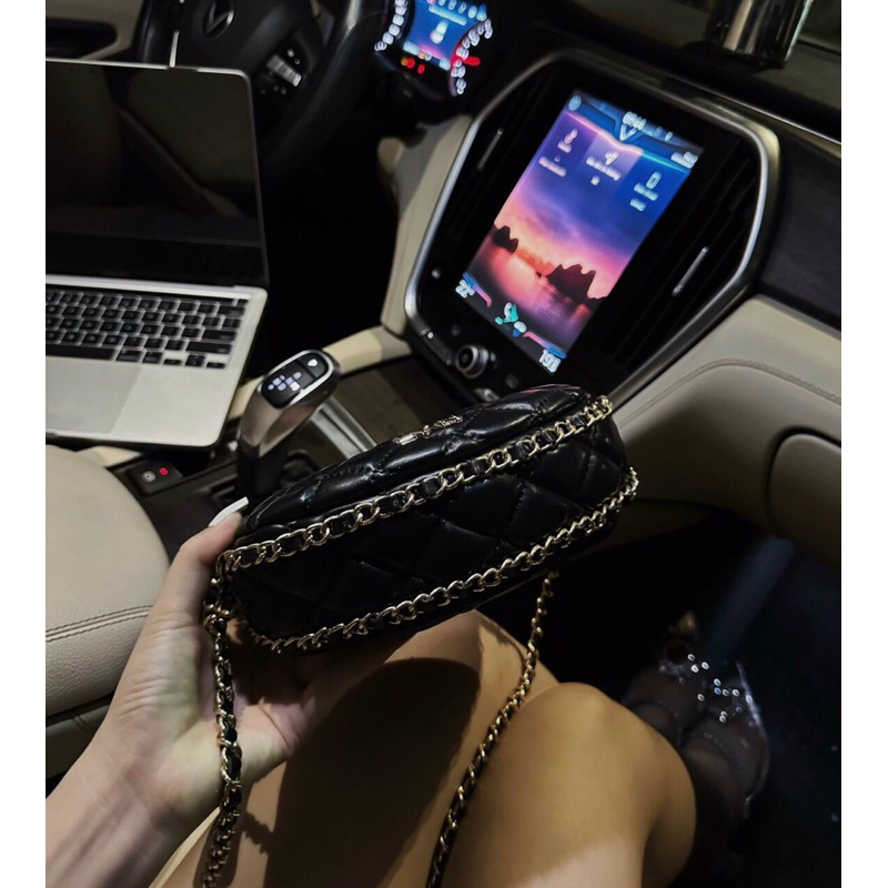 Túi Xách Nữ Lyn Kẹp Nách , Đeo Chéo Size 19 Da Mềm Bóng Sang Chảnh