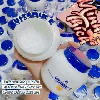 Kem dưỡng da vitamin e