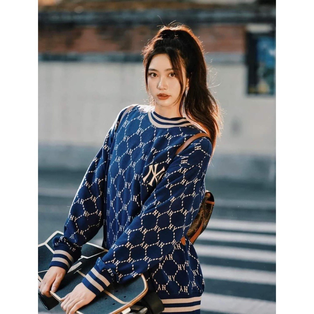 Áo khoác nỉ sweater MLB unisex ulzzang monogram classic tay dài cổ tròn hợp thời trang