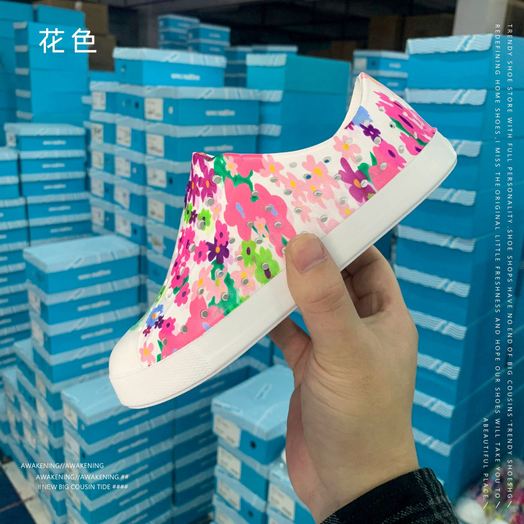 Giày NATIVE siêu nhẹ cho trẻ em giày đi học đi chơi đi mưa đi biển, tặng kèm ticker