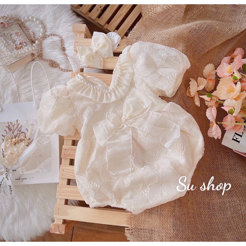 Body váy trắng bé gái dễ thương 🍓[𝐓𝐀̣̆𝐍𝐆 𝐊𝐄̀𝐌 turban🍓 Su Shop- body thiết kế sinh nhật thôi nôi cho bé
