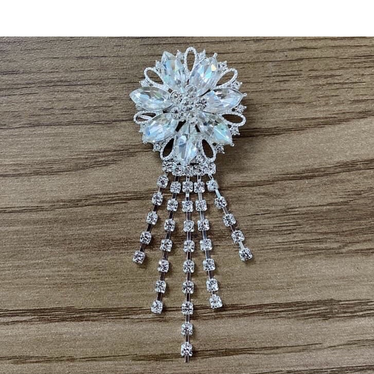 Ghim cài áo hình nơ Bằng Kim Loại Mới Chất Lượng Cao Cho Nữ