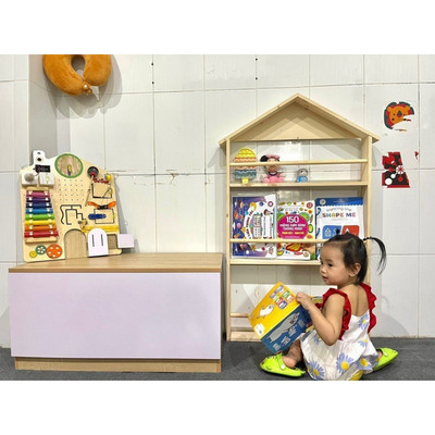 (GIAO NGAY) Gía Sách Cho Bé, Kệ Để Đồ Treo Tường Hình Ngôi Nhà Bằng Gỗ, Trang trí Phòng Trẻ Em Benrikids