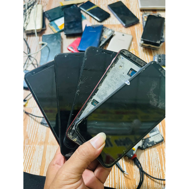 Xác điện thoại Samsung J6 Plus hư màn hình. Mã J610F. Bao main rin full chức năng. BH 1 năm