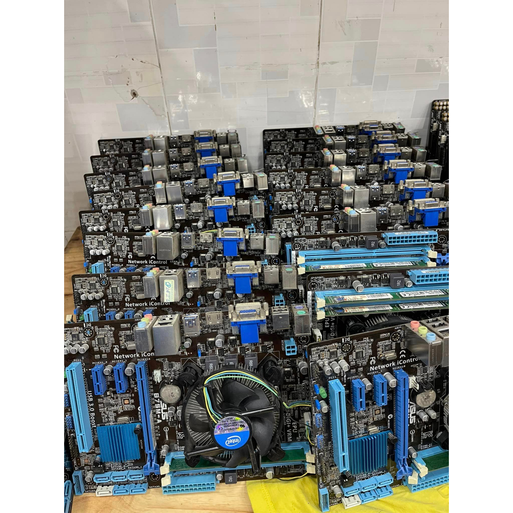 Manboard Asus B75M-A  socket 1155