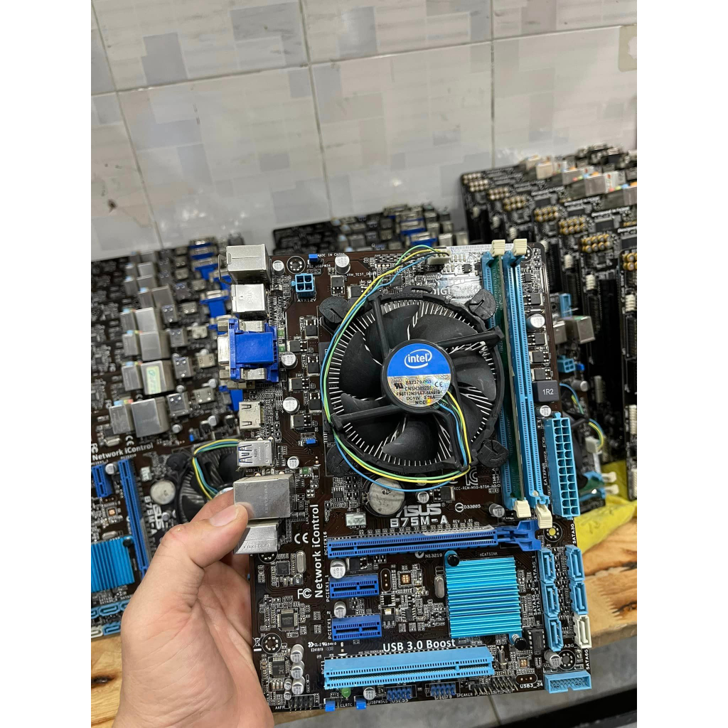 Manboard Asus B75M-A  socket 1155