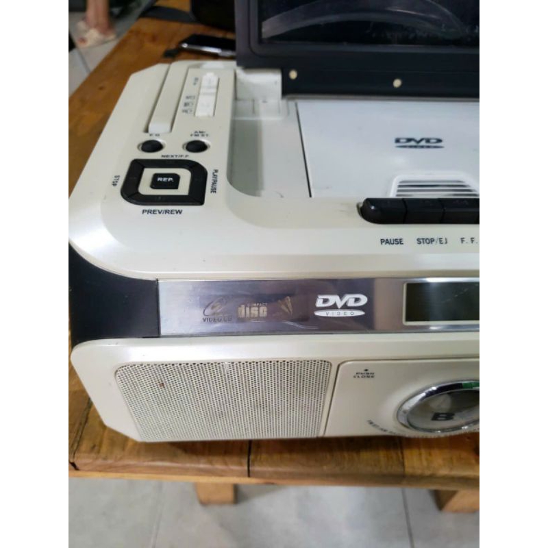 Radio tích hợp Karaoke