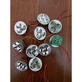 Bóng đèn và choá đèn pin 3v-3,7v tháo vợt muỗi