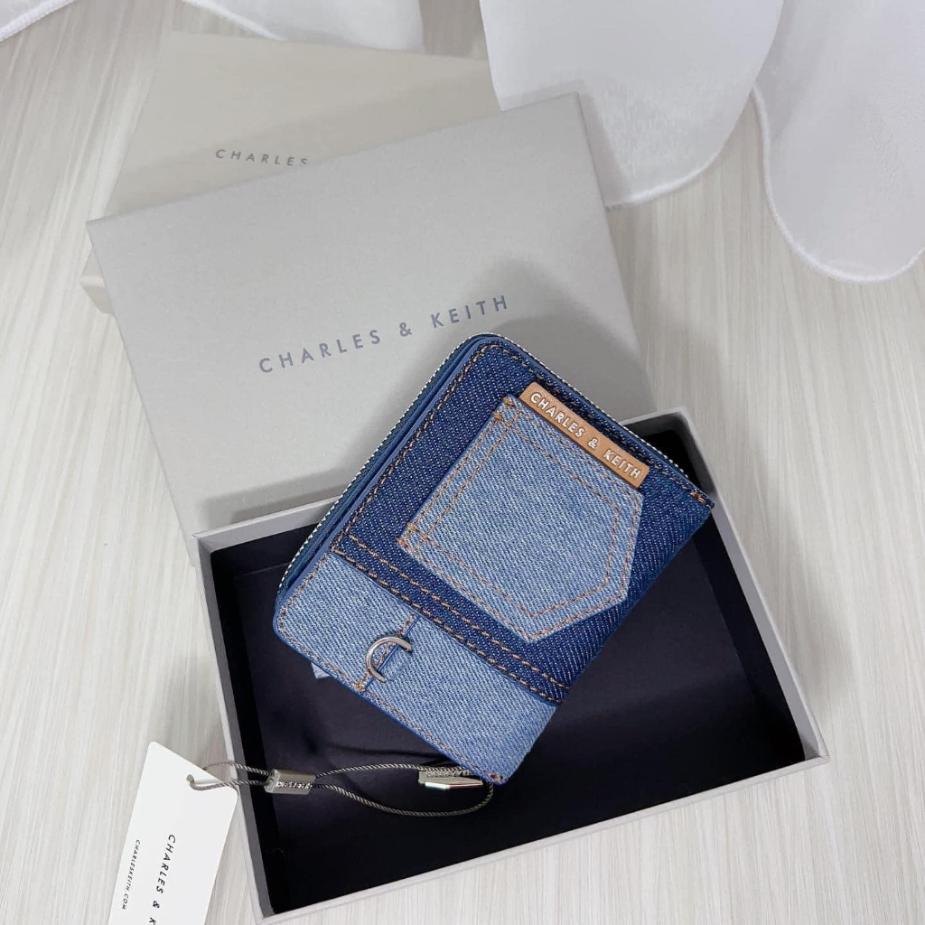 Ví denim viền tương phản CNKeith  chính hãng